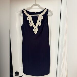 🎄Vince Camuto Sheath Dress